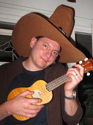 2009-10-31 20-01-10_ISO 250_f-3.2_1-60 s_10.775 mm