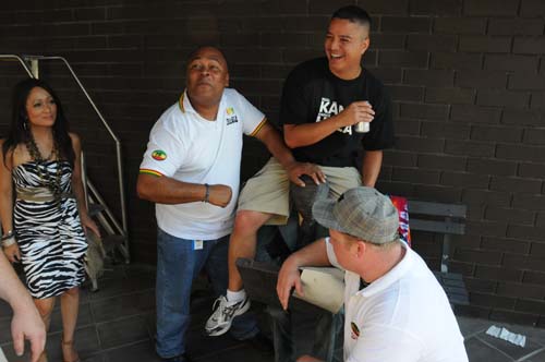 2008-07-25 17-35-26_ISO 800_f-7.1_1-200 s_18 mm