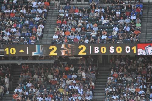 2009-08-12 15-57-24_ISO 800_f-5_1-1000 s_240 mm