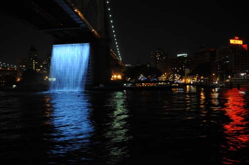 2008-08-17 18-51-14_ISO 800_f-3.5_1-5 s_18 mm